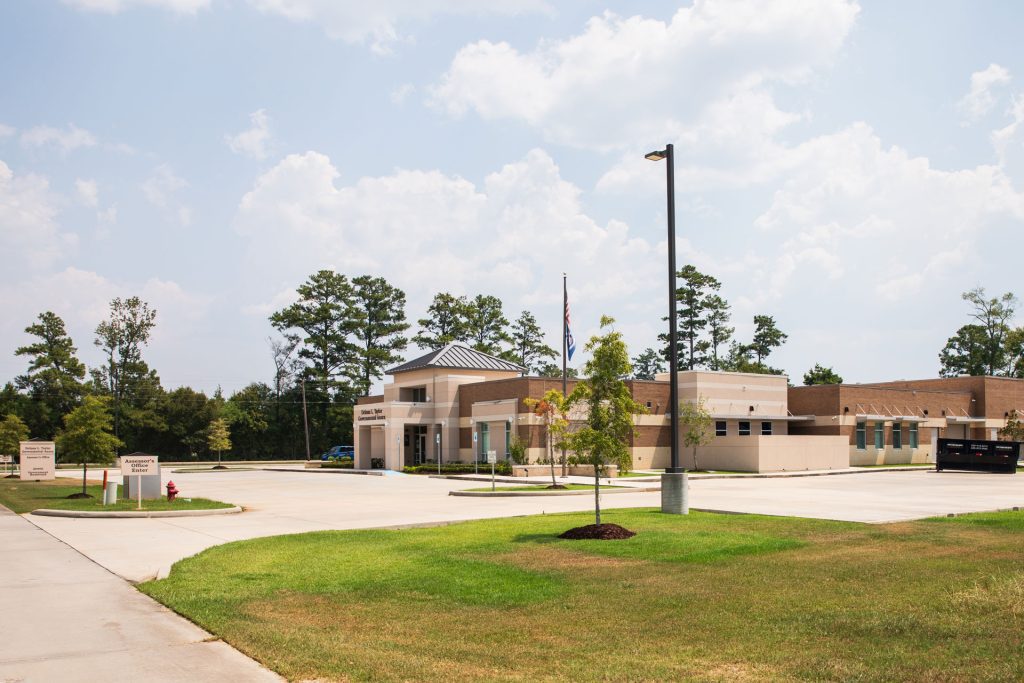 Livingston Parish Assessor exterior with parking